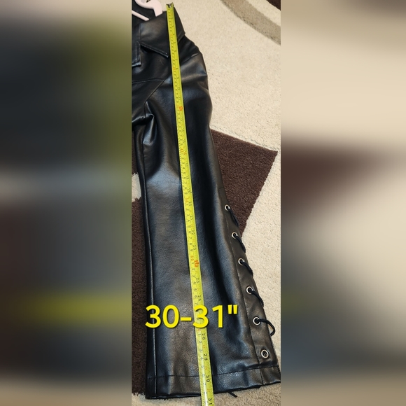 Genuine Leather Women's Jacket - Picture 4 of 9